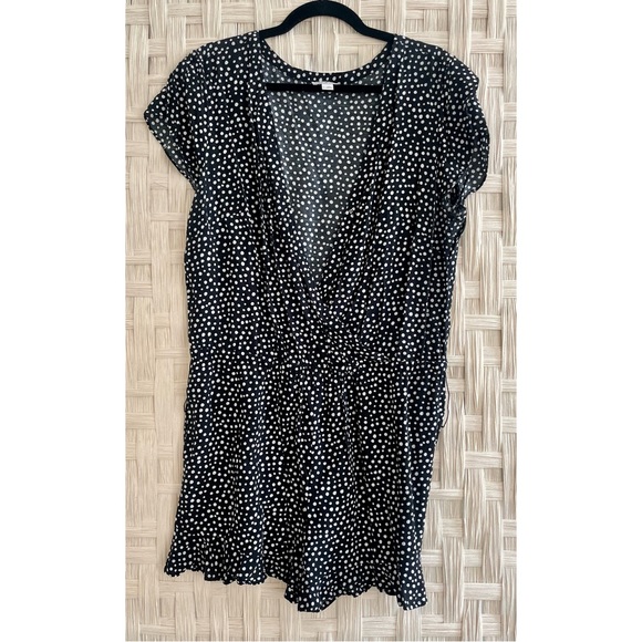 Adorable Romper - Picture 3 of 3